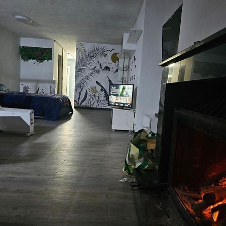 Estudio En Alquiler Begur Exterior foto